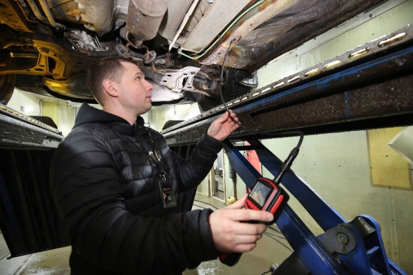 «Если отвезти машину на детейлинг, будет совсем лялечка!» Белорус о VW Sharan, который 13 лет находится в одних руках «Если отвезти машину на детейлинг, будет совсем лялечка!» Белорус о VW Sharan, который 13 лет находится в одних руках