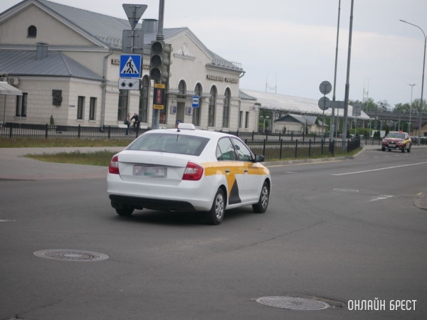 У курьера или таксиста нет сдачи: что делать и кто прав? У курьера или таксиста нет сдачи: что делать и кто прав?