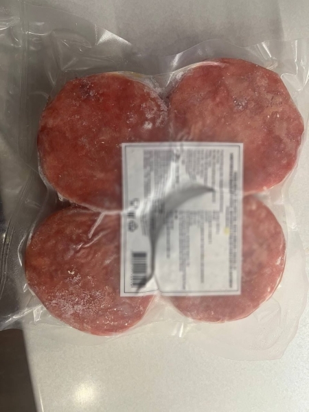 Красивый ужин в компании друзей закончился вызовом скорой Красивый ужин в компании друзей закончился вызовом скорой