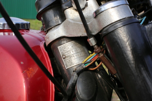 Белорус продает «Яву» за 1 500 долларов по курсу