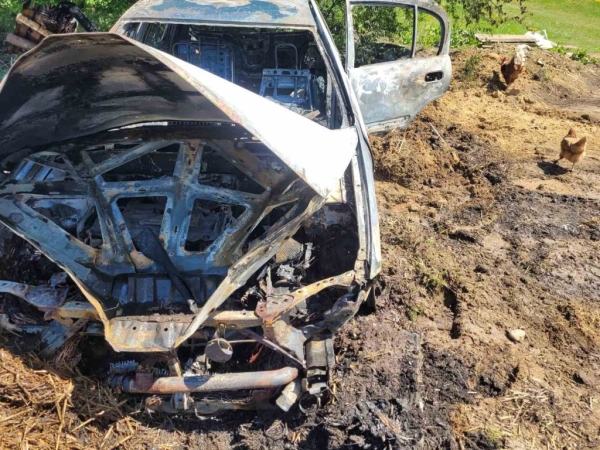 В Ивацевичском районе сгорел легковой автомобиль