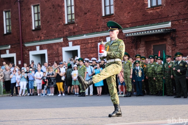 «Боевой расчет» в Брестской крепости «Боевой расчет» в Брестской крепости