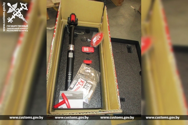 В Беларусь нелегально провозили автотовары на 68 тысяч долларов В Беларусь нелегально провозили автотовары на 68 тысяч долларов