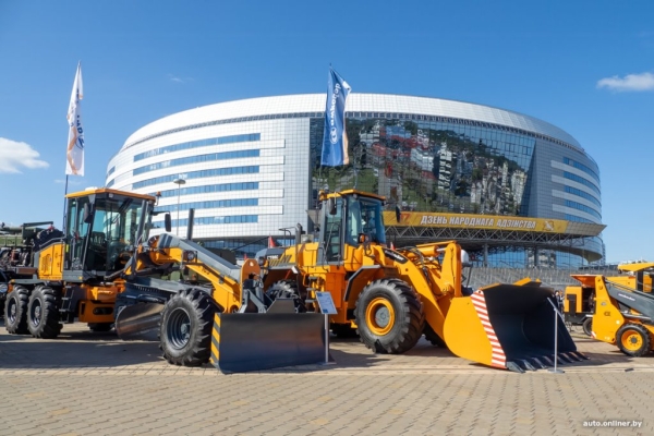 МАЗ провел белорусскую презентацию своего нового междугороднего автобуса