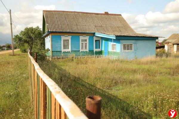 В три года весил 7 кг и спал в углу, как собака. Стали известны подробности о семье, в которой родители убили своего сына в Слуцке