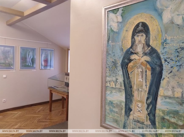 Выставку пленэрных работ «Столп Берестейский» презентовали в Бресте Выставку пленэрных работ «Столп Берестейский» презентовали в Бресте