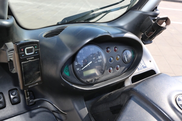 «Покупал за $2 200, но для меня — цены ему нет!» Белорус приобрёл редкий скутер BMW C1 «Покупал за $2 200, но для меня — цены ему нет!» Белорус приобрёл редкий скутер BMW C1