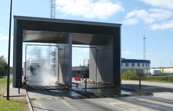 Что говорят водители об обязательной дезинфекции транспорта на границе Что говорят водители об обязательной дезинфекции транспорта на границе