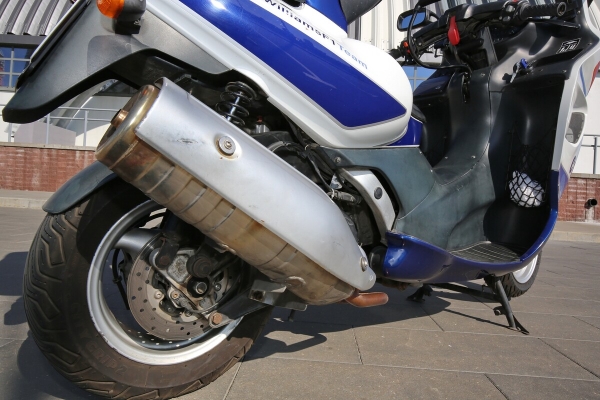 «Покупал за $2 200, но для меня — цены ему нет!» Белорус приобрёл редкий скутер BMW C1 «Покупал за $2 200, но для меня — цены ему нет!» Белорус приобрёл редкий скутер BMW C1