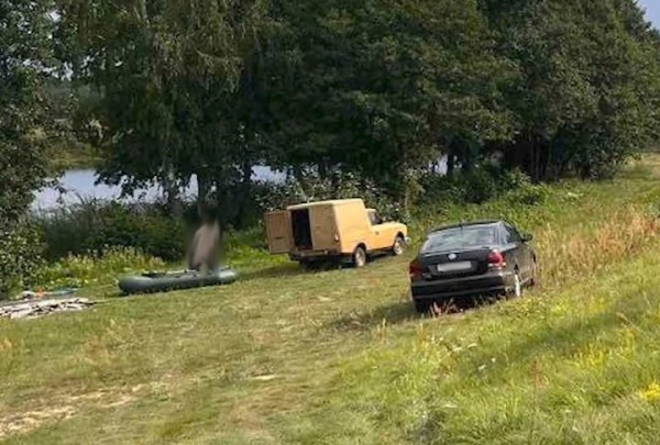 В Ляховичском районе двое парней подожгли беседку ради забавы