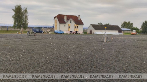 До и после. Предлагаем посмотреть на изменения Каменецкого стадиона «Колос» после обновления До и после. Предлагаем посмотреть на изменения Каменецкого стадиона «Колос» после обновления