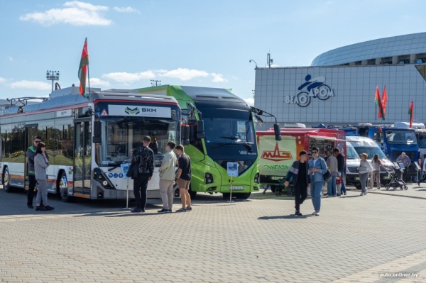 МАЗ провел белорусскую презентацию своего нового междугороднего автобуса