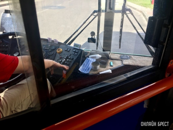 Запуск дополнительных автобусных рейсов прорабатывают между Брестом и его городом-спутником Жабинкой Запуск дополнительных автобусных рейсов прорабатывают между Брестом и его городом-спутником Жабинкой