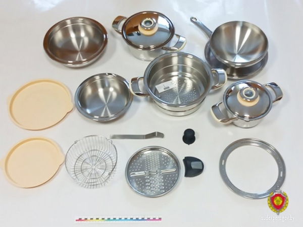 У белоруски украли посуду «премиум класса», за которую она до сих пор выплачивает рассрочку У белоруски украли посуду «премиум класса», за которую она до сих пор выплачивает рассрочку