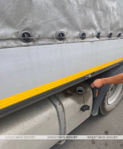 Водитель-международник из Бреста похитил у организации почти 500 литров дизтоплива