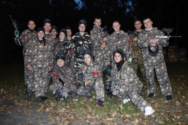 Сотрудники таможенного поста «Козловичи» провели товарищеские игры в пейнтбол