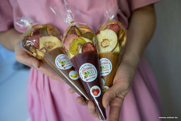 «За день выручка может быть 1000 рублей». Белорусы о том, как закатки и варенье конвертируются в море и iPhone