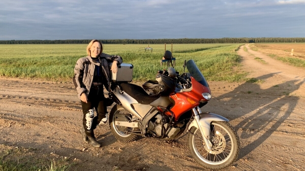 Белоруска на мотоцикле побывала на Баренцевом море Белоруска на мотоцикле побывала на Баренцевом море