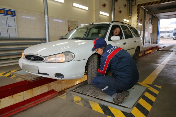 С декабря машины на «всесезонке» техосмотр не пройдут! Что еще нужно учесть перед посещением станции диагностики?