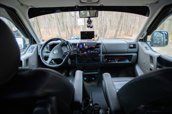 Полгода работы и $5 000 вложений! Белорус модно «затюнил» народный VW T4 Multivan Полгода работы и $5 000 вложений! Белорус модно «затюнил» народный VW T4 Multivan