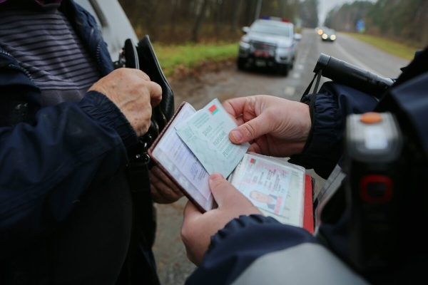 С декабря машины на «всесезонке» техосмотр не пройдут! Что еще нужно учесть перед посещением станции диагностики?