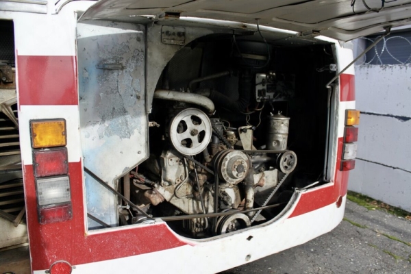 «Жена, конечно, не в восторге». Брестчанин купил советский ЛАЗ-699Р за $1 000, а вложил уже 10 тысяч долларов «Жена, конечно, не в восторге». Брестчанин купил советский ЛАЗ-699Р за $1 000, а вложил уже 10 тысяч долларов