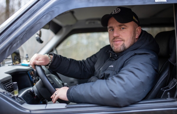 Полгода работы и $5 000 вложений! Белорус модно «затюнил» народный VW T4 Multivan Полгода работы и $5 000 вложений! Белорус модно «затюнил» народный VW T4 Multivan