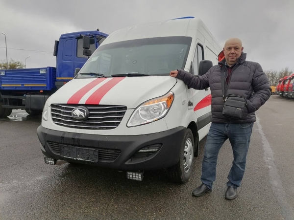 Пополнение автопарка «скорых». Три новых автомобиля прибыли накануне в Брест