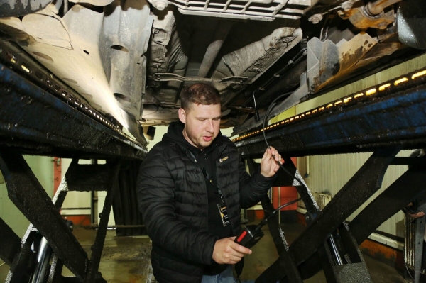 Белорус купил бензиновый VW Passat (B6) за $6 800. Проверили, стоил ли он своих денег Белорус купил бензиновый VW Passat (B6) за $6 800. Проверили, стоил ли он своих денег