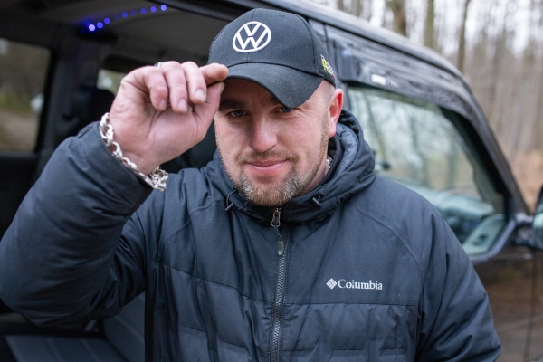 Полгода работы и $5 000 вложений! Белорус модно «затюнил» народный VW T4 Multivan Полгода работы и $5 000 вложений! Белорус модно «затюнил» народный VW T4 Multivan