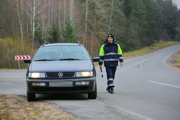 С декабря машины на «всесезонке» техосмотр не пройдут! Что еще нужно учесть перед посещением станции диагностики?