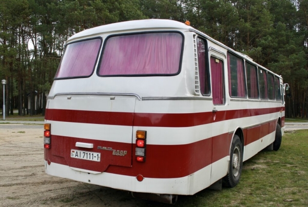 «Жена, конечно, не в восторге». Брестчанин купил советский ЛАЗ-699Р за $1 000, а вложил уже 10 тысяч долларов «Жена, конечно, не в восторге». Брестчанин купил советский ЛАЗ-699Р за $1 000, а вложил уже 10 тысяч долларов