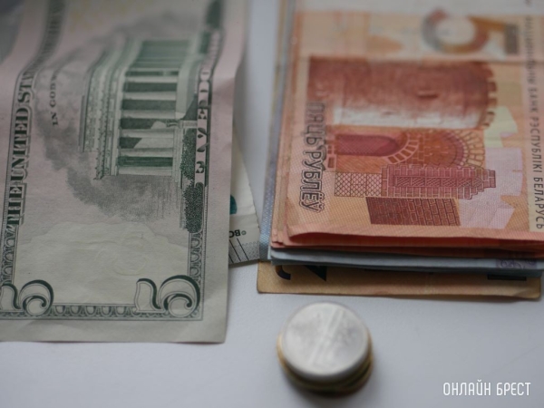 Ждем дешевый доллар, а что будет с евро? Прогноз по валютам Ждем дешевый доллар, а что будет с евро? Прогноз по валютам