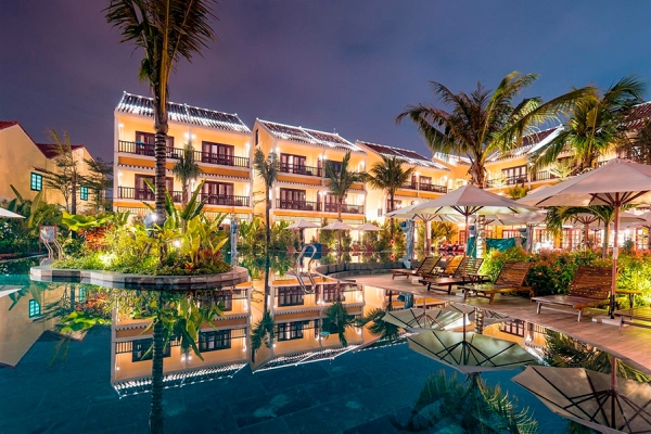 «Что-то на богатом»: как выглядят лучшие отели года по мнению туристов