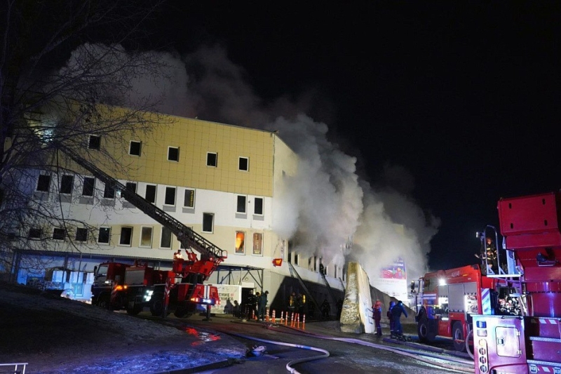 
												В Витебске горел торговый центр «Беларусь». 12 человек — в больнице, двое — в реанимации
											