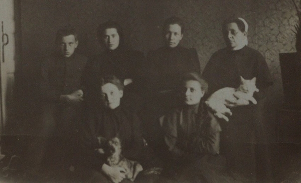 Родной дядя Владимира Маяковского на рубеже веков жил и умер в Пружанах Родной дядя Владимира Маяковского на рубеже веков жил и умер в Пружанах