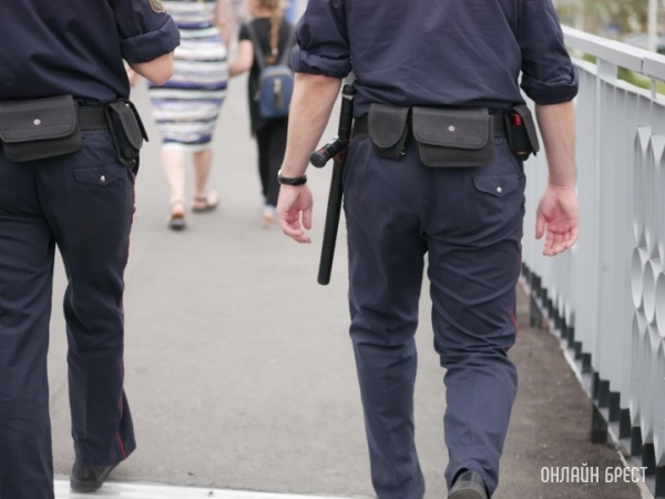 Только после личного досмотра: МВД о пропуске людей на мероприятия 9 Мая