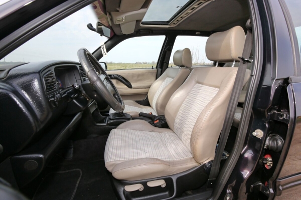 «Покраска обошлась в $3 200». В Беларуси нашли редкий VW Passat VR6 (B4)